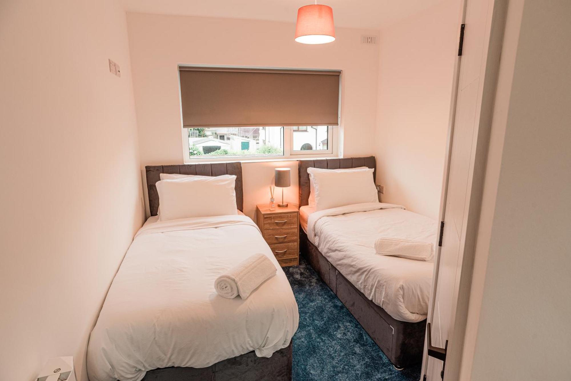 Westwood Court Hotel Galway Eksteriør billede